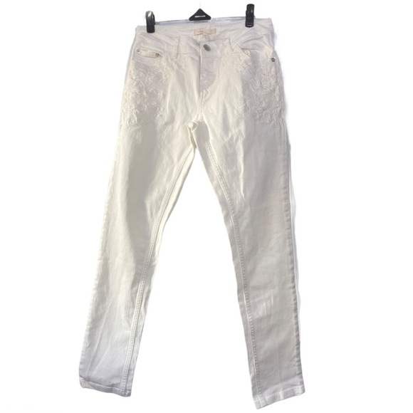 maje Embroidered Flowers White Jeans size 24 XS - Picture 2 of 10